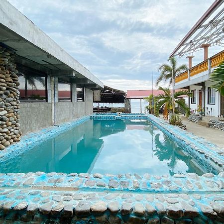 White Castle Beach Resort Iba Zambales Botolan Kültér fotó
